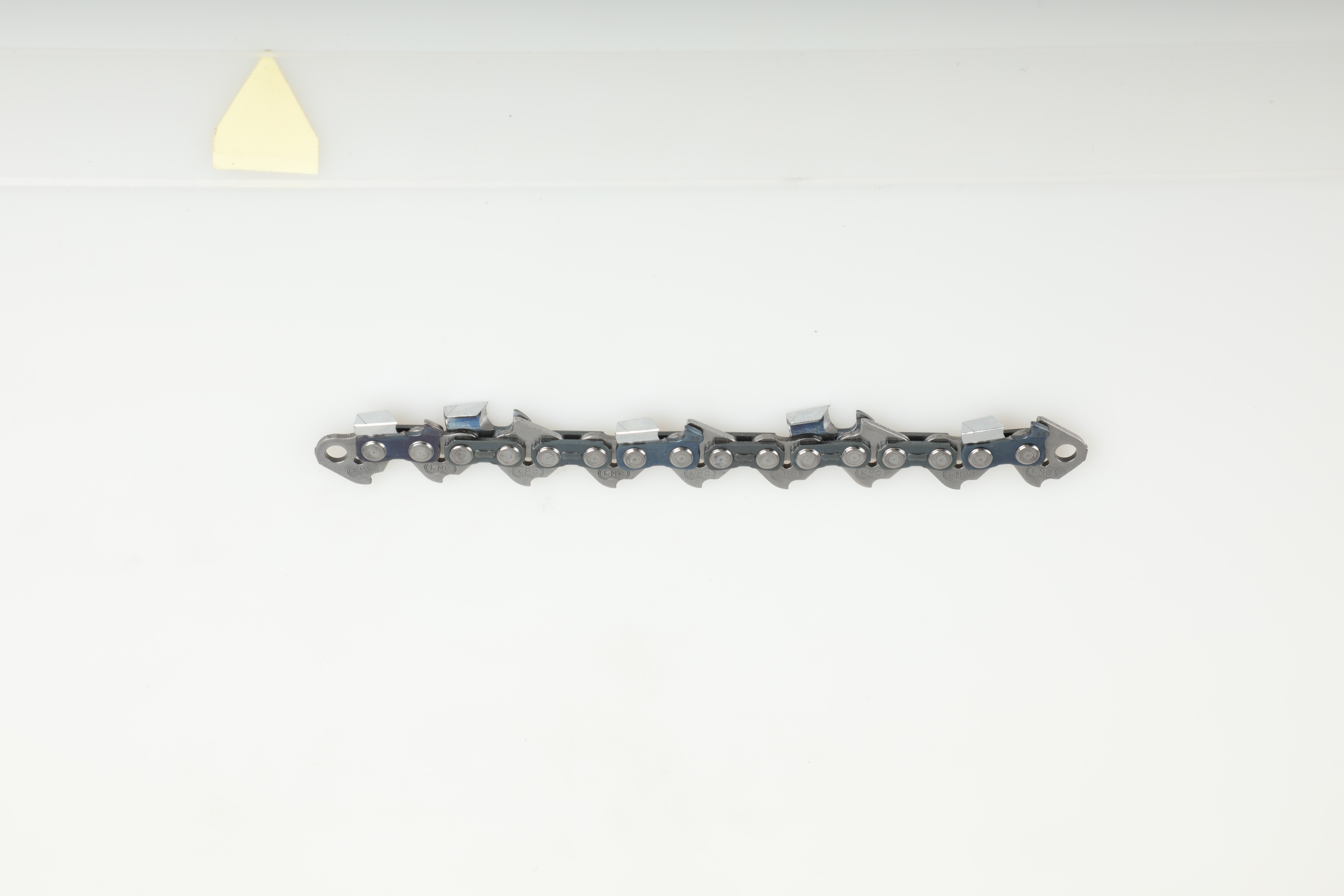 KMC chainsaw chain product image